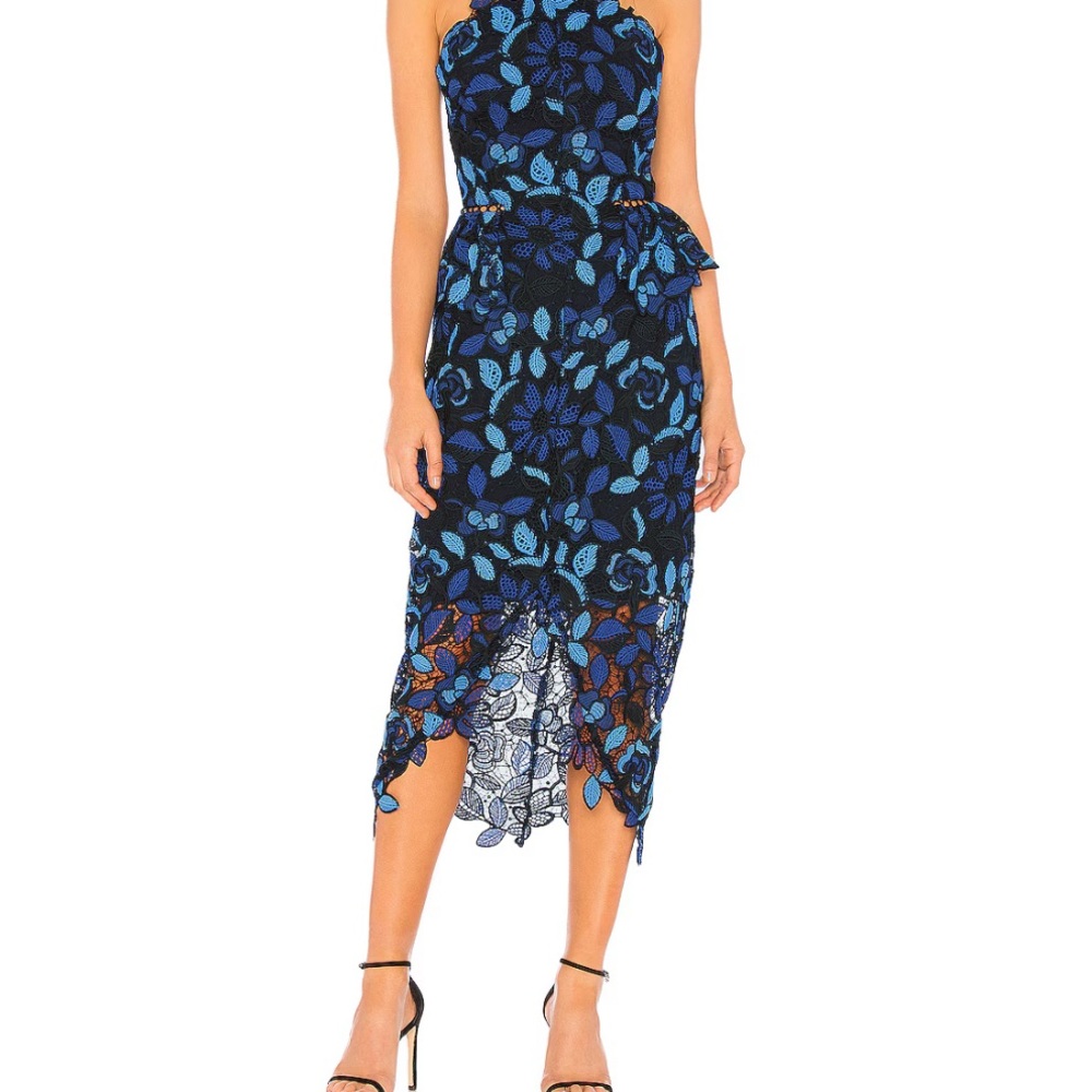 Elliatt Blue Floral Lace Midi Dress